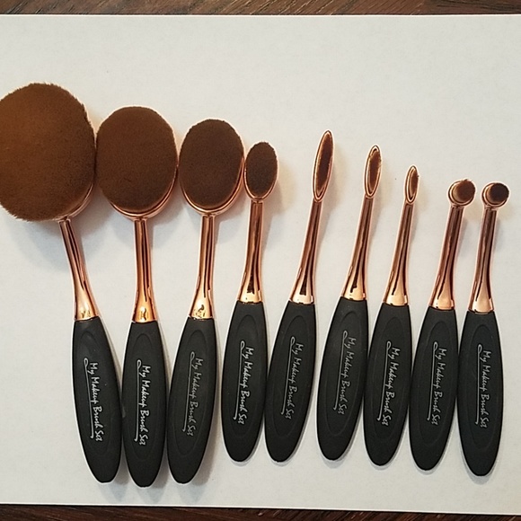 Oval Brush Set - Picture 2 of 2